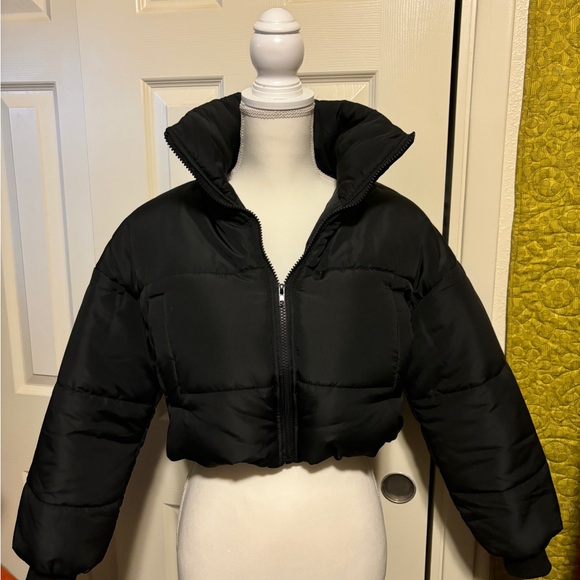 Cropped puffer size XS - Picture 1 of 3